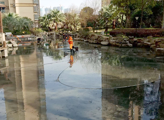 纳雍景观池淤泥清理